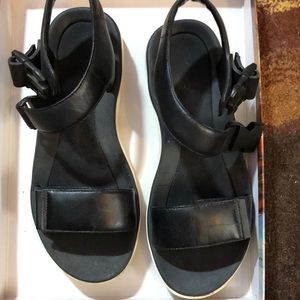 Clarks black sandals